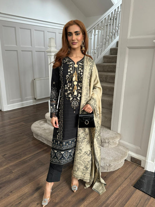 Black Beauty - Original Mushq Outfit